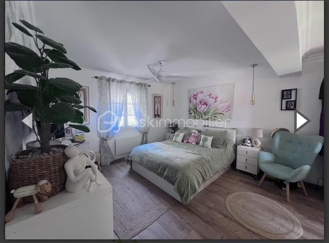 Maison traditionnelle - 99 m² - 4 pièces