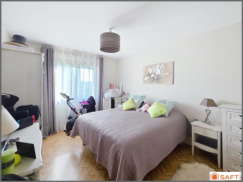 Maison - 97 m² - 4 pièces