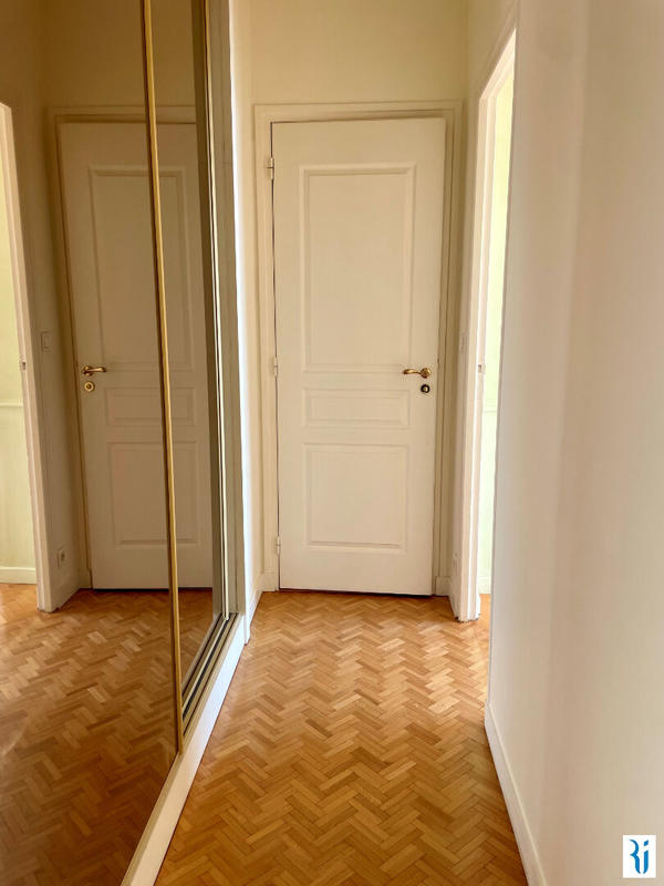 Appartement - 143 m² - 4 pièces