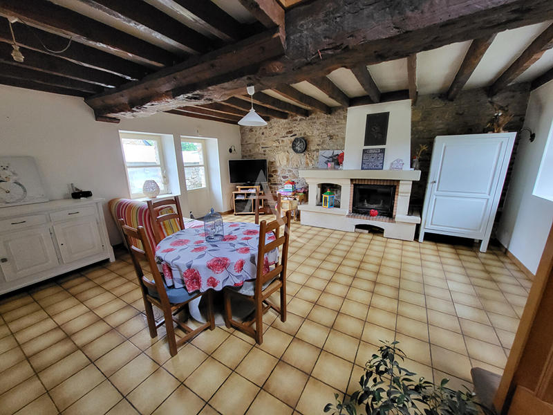 Maison - 105 m² - 7 pièces