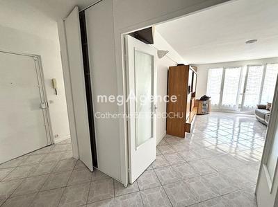 Appartement - 87 m² - 4 pièces