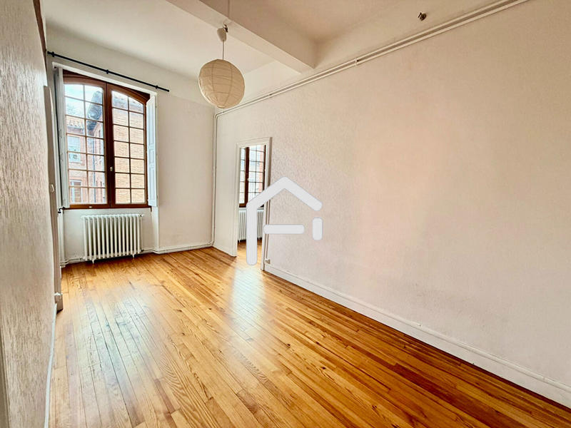 Appartement - 99 m² - 4 pièces