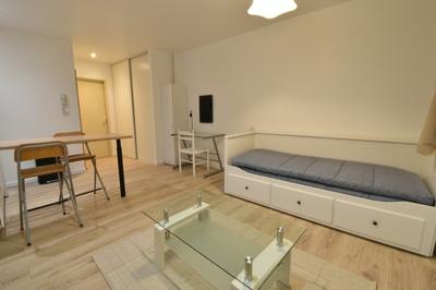 Studio - 24 m² - 1 pièce