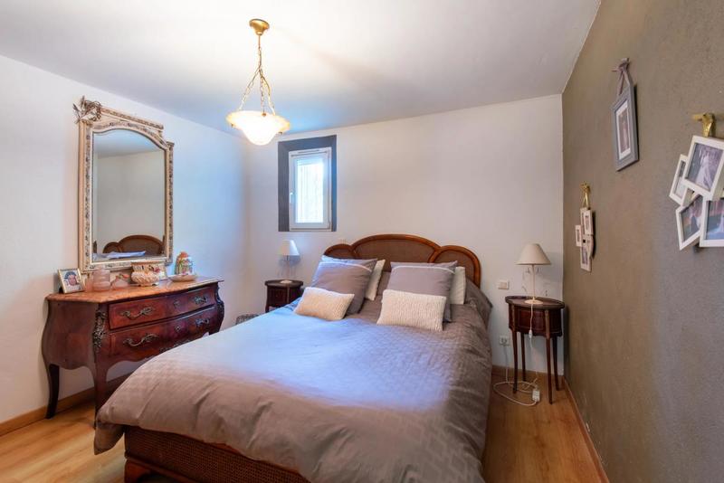 Maison - 255 m² - 10 pièces