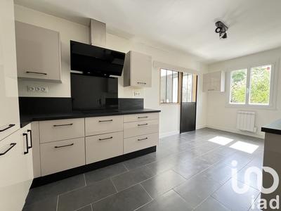 Maison - 135 m² - 6 pièces