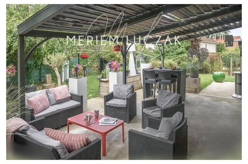 Maison de village - 244 m² - 7 pièces