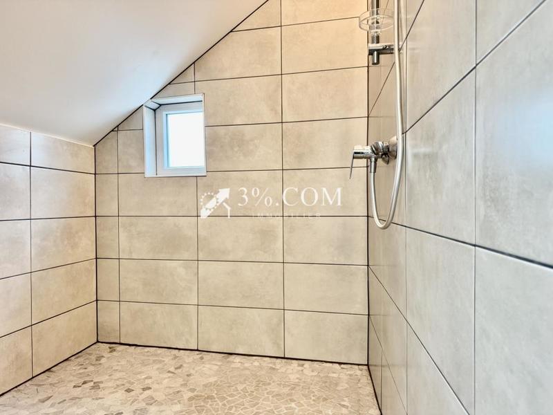 Duplex - 121 m² - 5 pièces