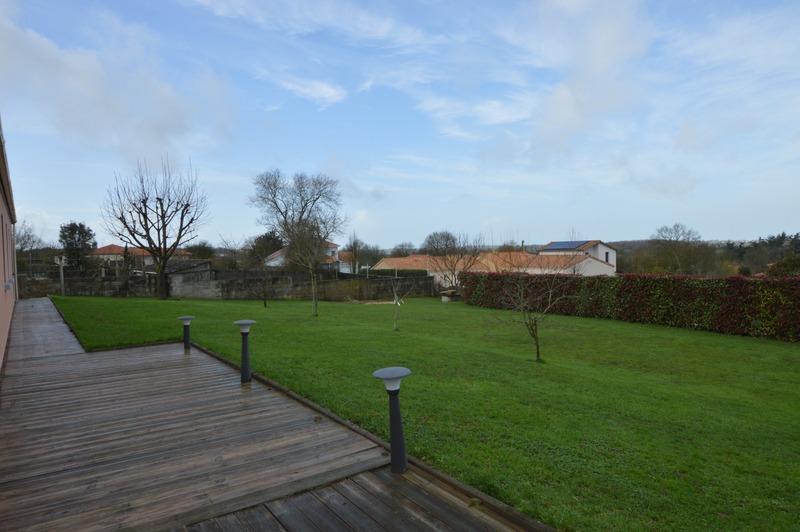 Maison - 188 m² - 6 pièces