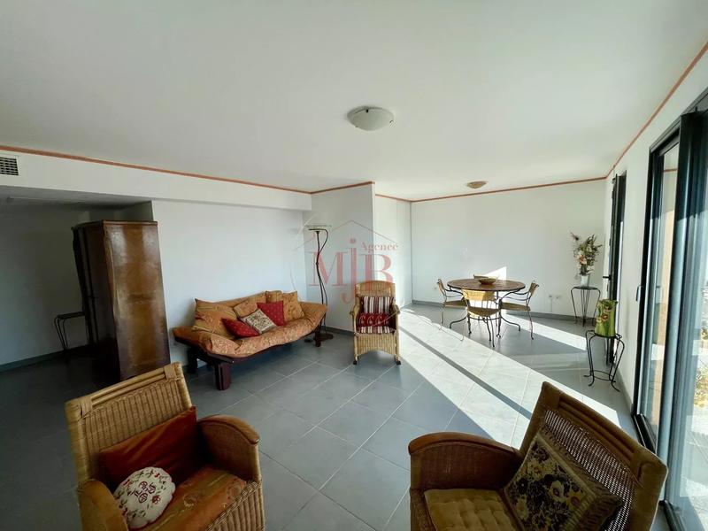 Appartement - 56 m² - 3 pièces