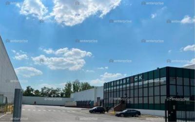 Entrepôt - 27 183 m²