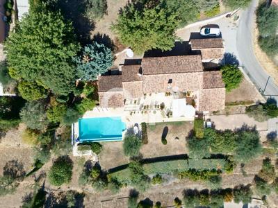 Villa - 200 m² - 5 pièces