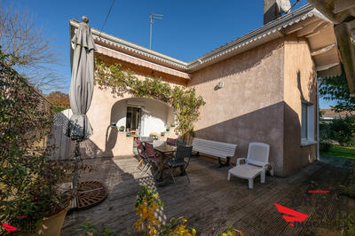 Maison - 105 m² - 4 pièces