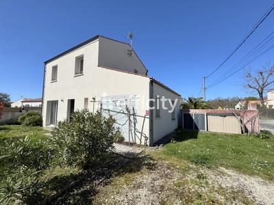 Maison - 79 m² - 4 pièces