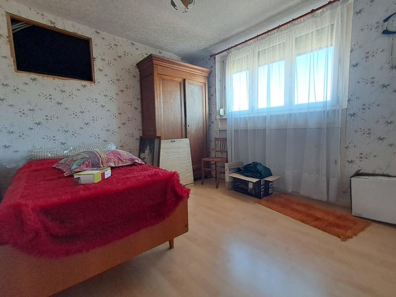 Maison - 107 m² - 6 pièces