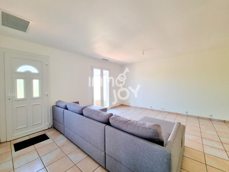 Maison - 93 m² - 5 pièces
