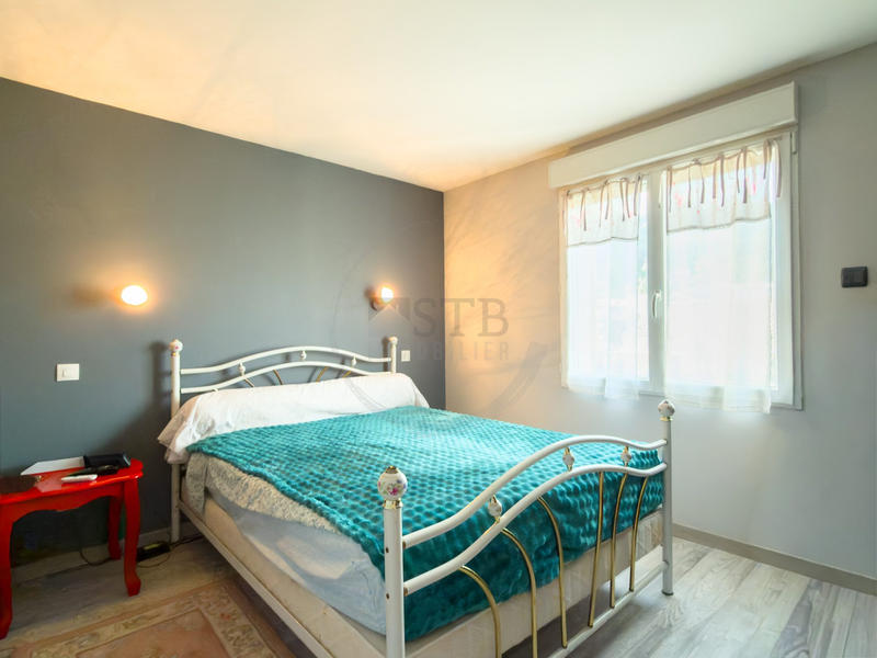 Maison - 97 m² - 4 pièces