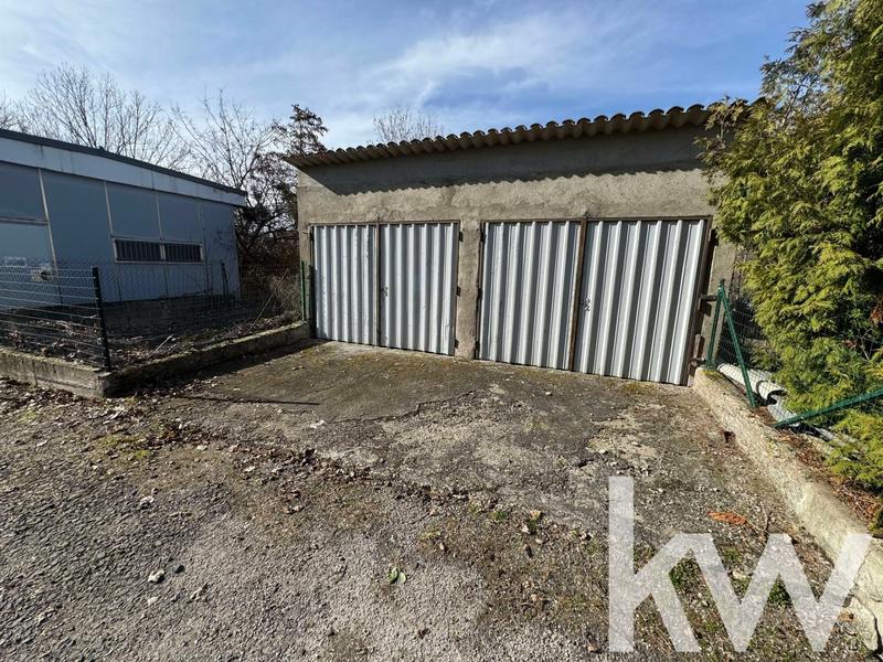 Maison - 268 m² - 9 pièces