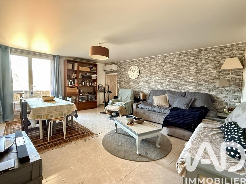 Appartement - 101 m² - 3 pièces