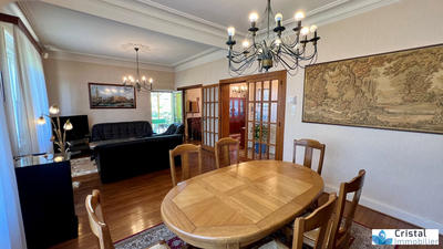 Maison - 177 m² - 8 pièces