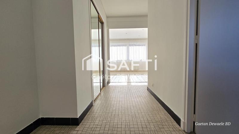 Appartement - 100 m² - 5 pièces