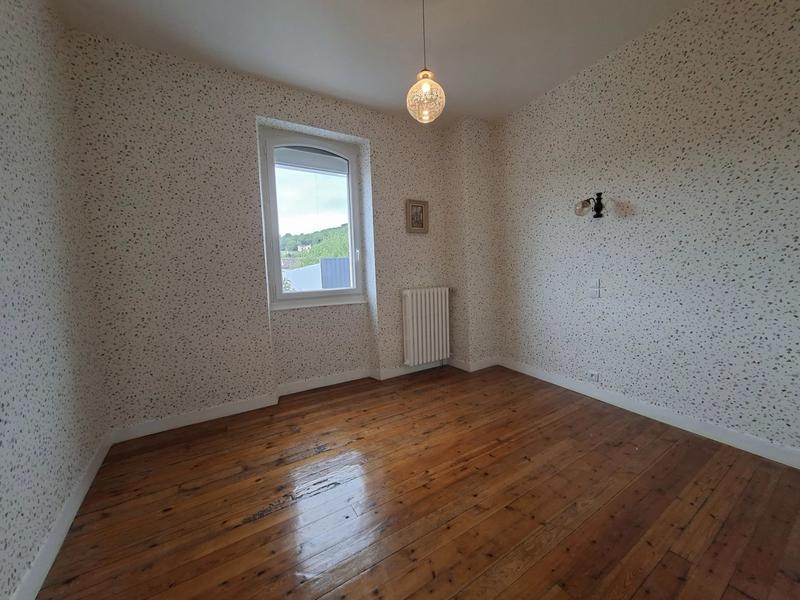 Maison - 129 m² - 7 pièces