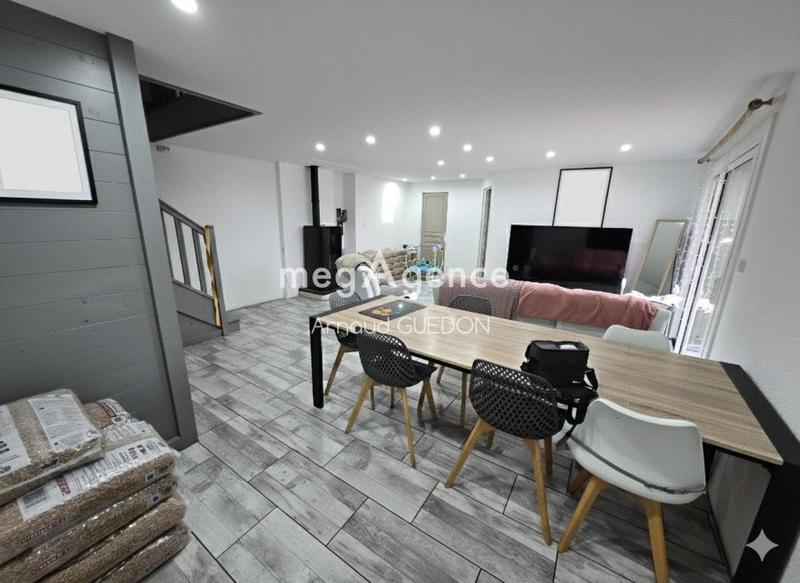 Maison - 130 m² - 6 pièces