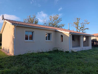 Maison - 98 m² - 4 pièces