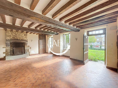 Maison - 93 m² - 4 pièces