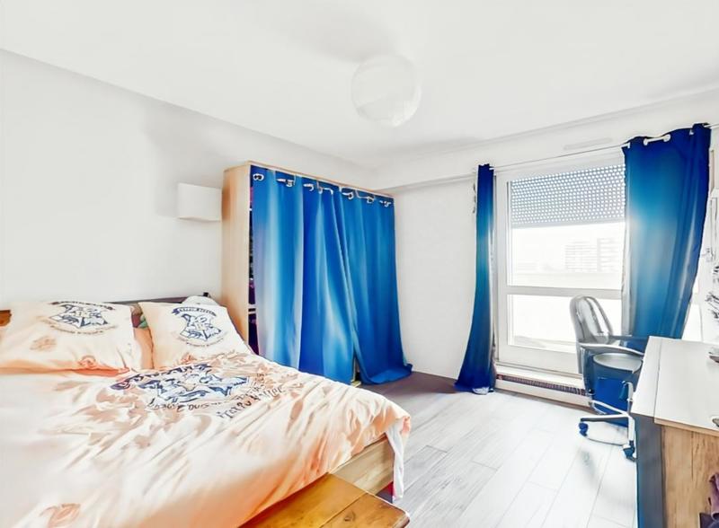 Appartement - 111 m² - 5 pièces