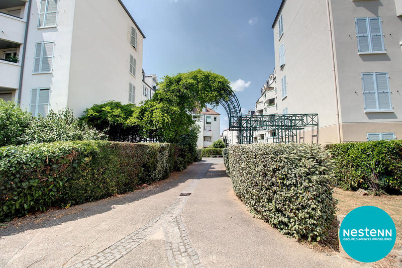 Appartement - 92 m² - 4 pièces