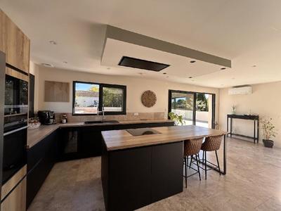 Maison - 103 m² - 4 pièces