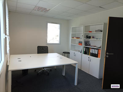 Bureau - 80 m²
