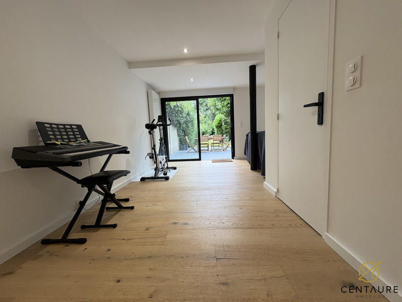 Maison - 143 m² - 6 pièces