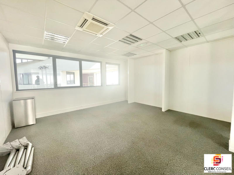 Bureau - 260 m²