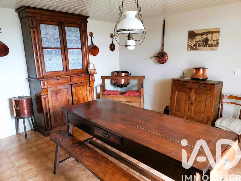 Maison - 188 m² - 8 pièces