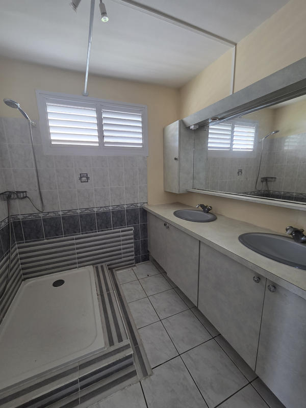 Villa - 149 m² - 6 pièces