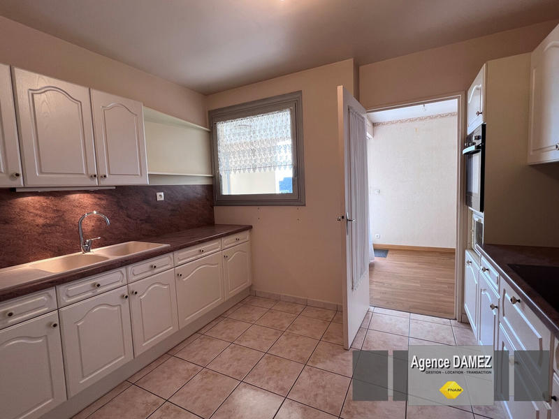 Appartement - 75 m² - 3 pièces