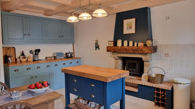 Maison - 156 m² - 9 pièces