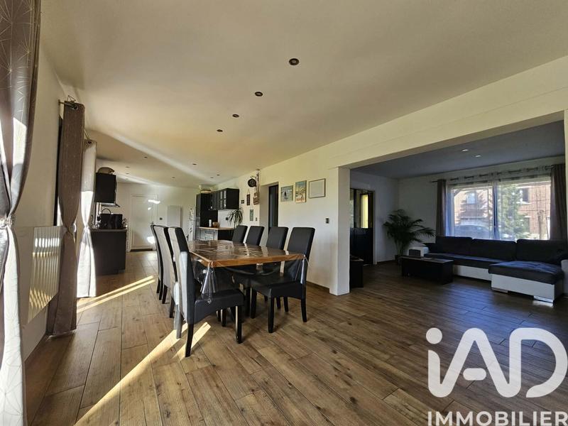 Maison - 138 m² - 6 pièces