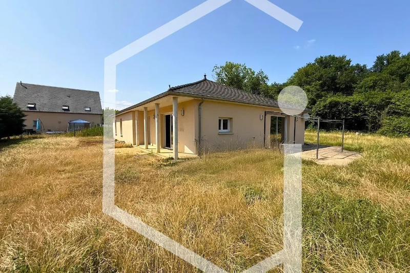 Maison - 160 m² - 5 pièces