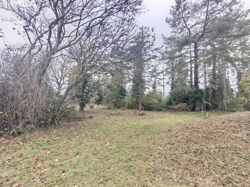 Propriété - 280 m² - 10 pièces