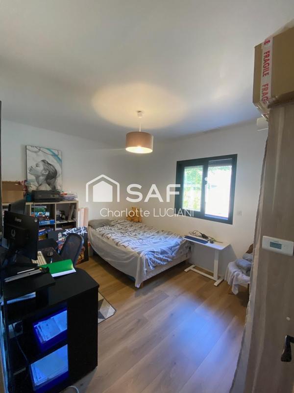 Maison - 150 m² - 7 pièces