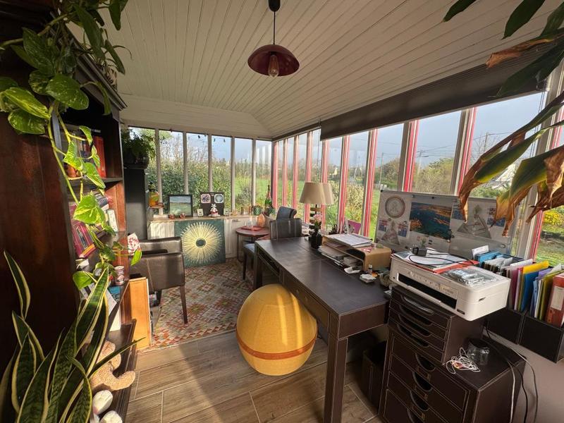 Maison - 110 m² - 4 pièces