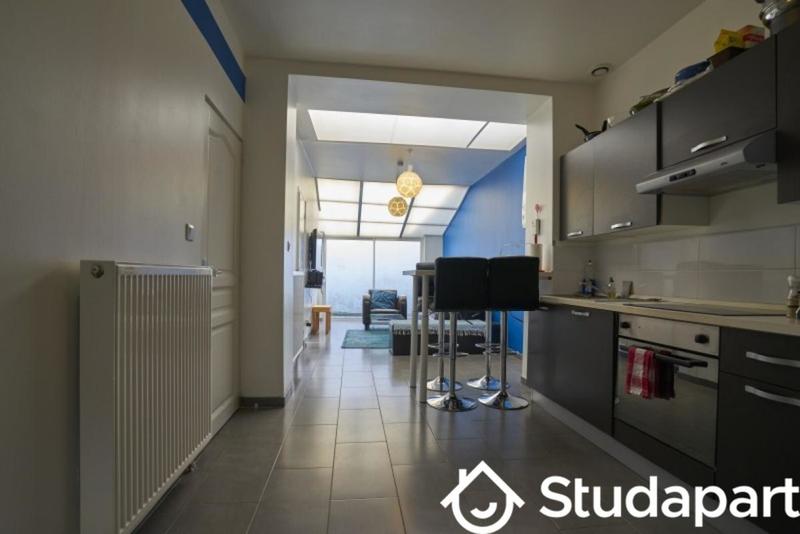 Chambre - 9 m² - 1 pièce