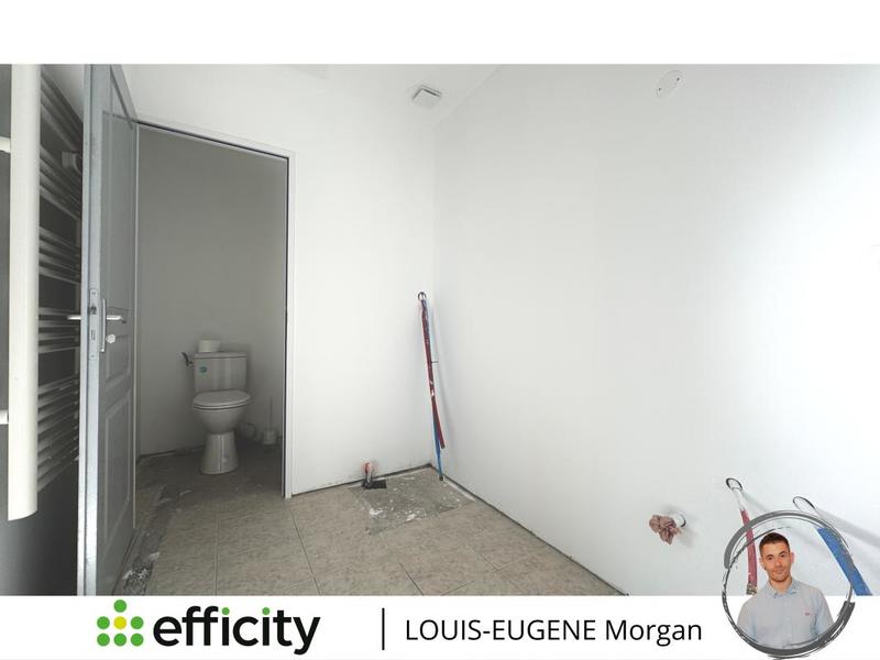 Maison - 181 m² - 9 pièces