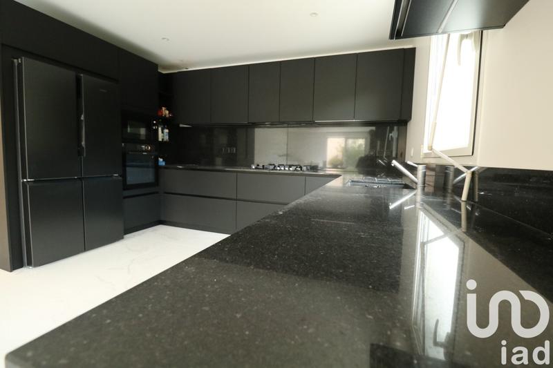 Maison - 148 m² - 6 pièces