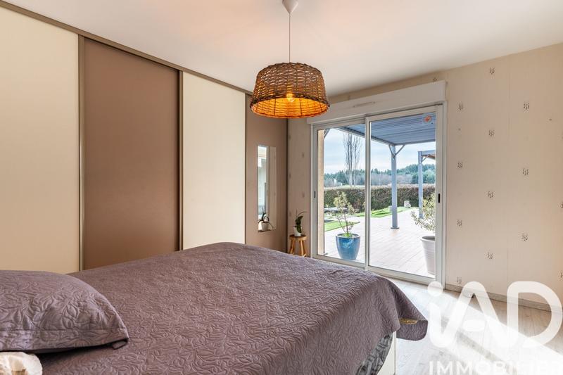 Maison - 150 m² - 5 pièces