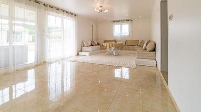 Maison - 158 m² - 7 pièces