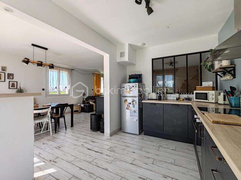 Maison - 96 m² - 4 pièces