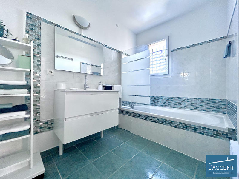 Maison - 115 m² - 5 pièces